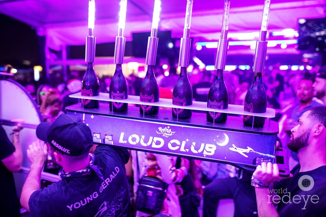 6-Bottle LED Parade Chariot
